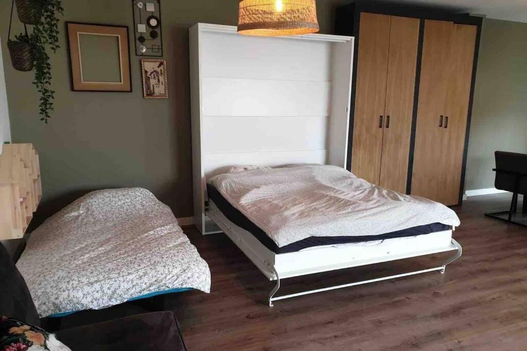 Warm Welkom! Zeer Ruime Prive Studio Met Tuin Harlingen Exterior photo
