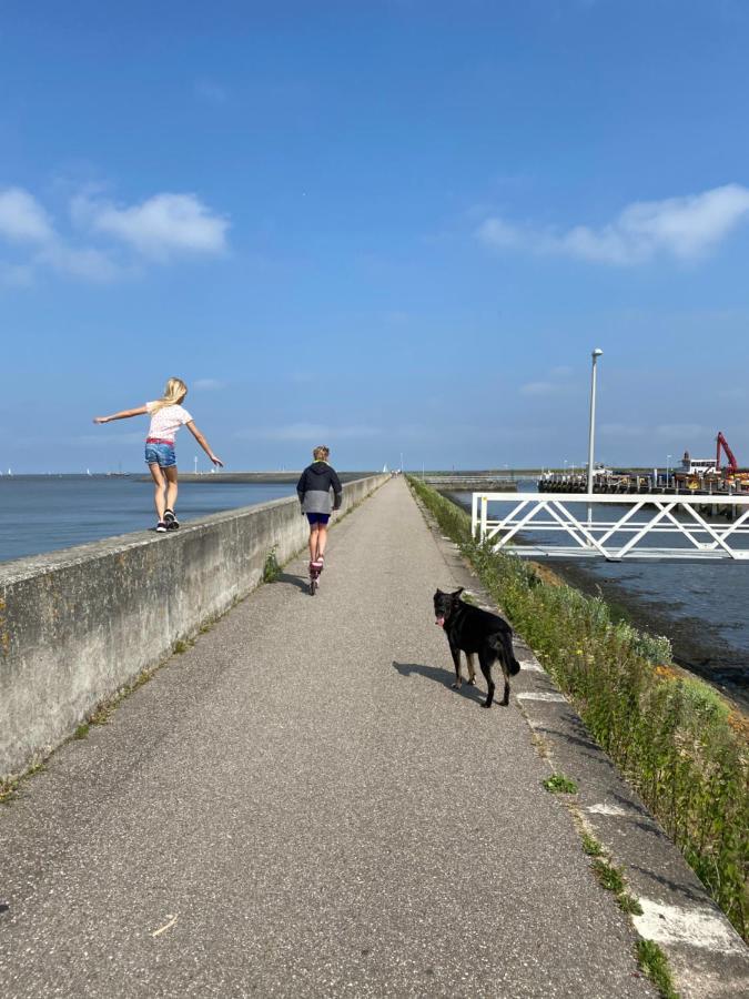 Warm Welkom! Zeer Ruime Prive Studio Met Tuin Harlingen Exterior photo